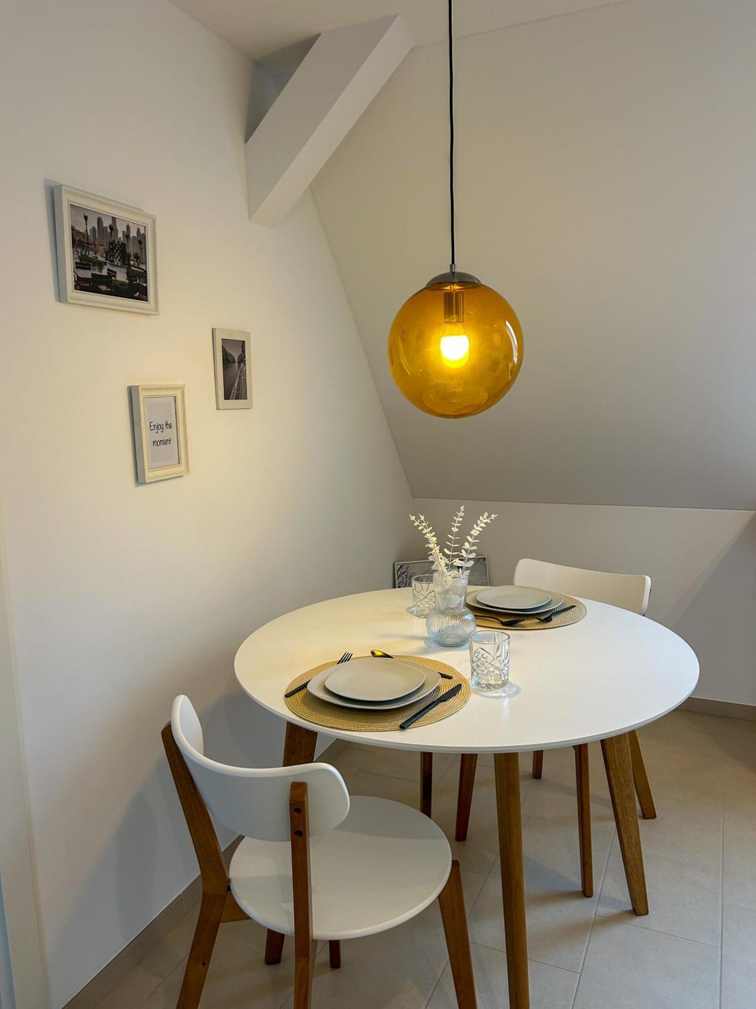 Ferienwohnung As 5 One & Two Bamberg - Modern In Ruhiger Lager Mit Balkon Hallstadt Eksteriør bilde