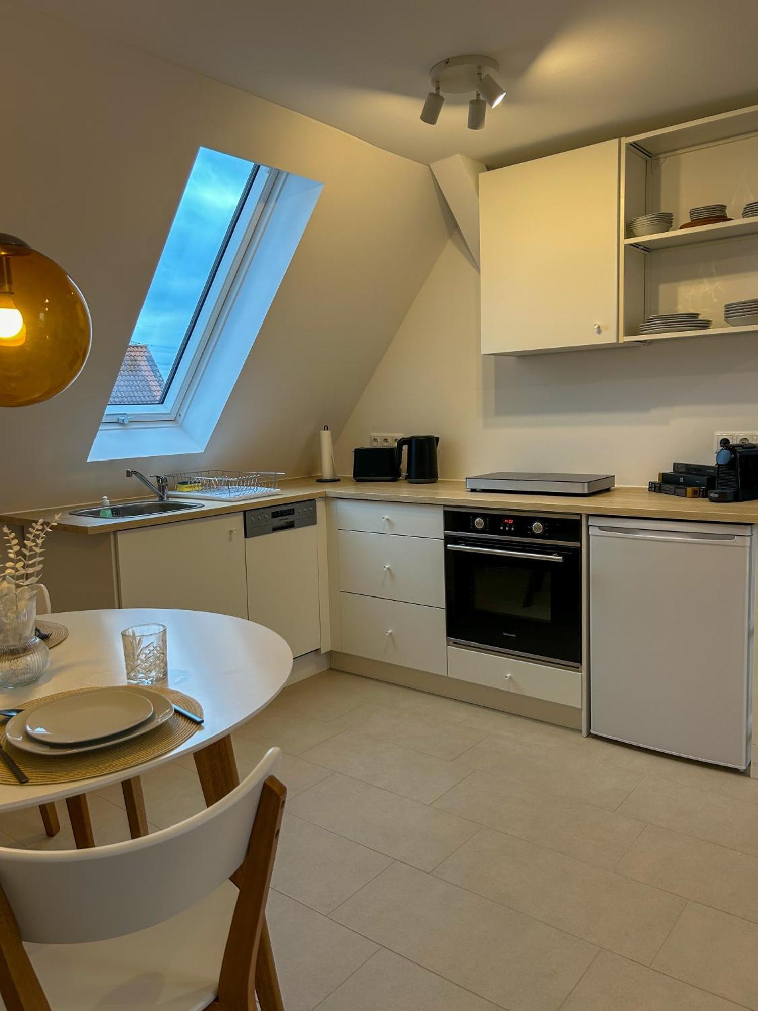 Ferienwohnung As 5 One & Two Bamberg - Modern In Ruhiger Lager Mit Balkon Hallstadt Eksteriør bilde