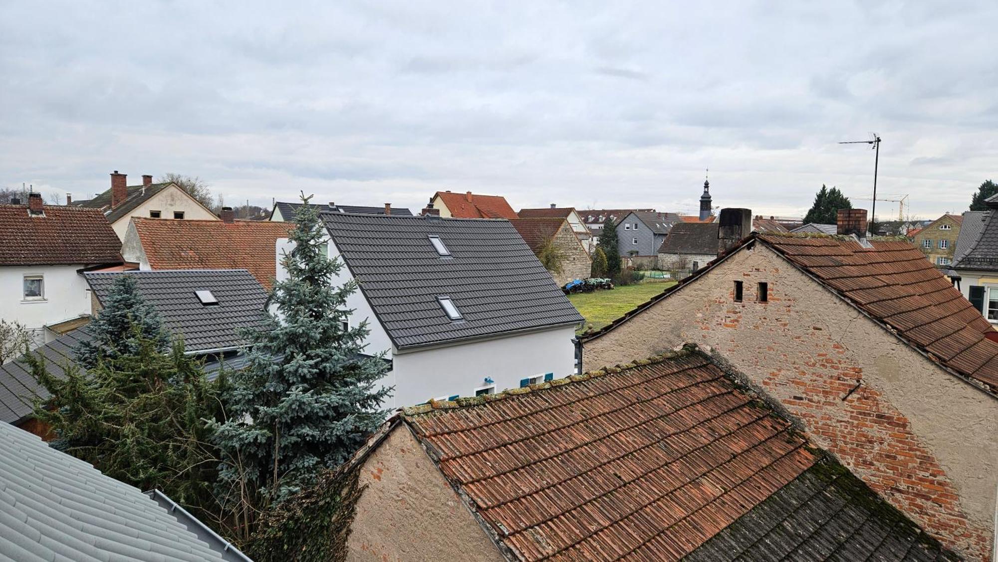 Ferienwohnung As 5 One & Two Bamberg - Modern In Ruhiger Lager Mit Balkon Hallstadt Eksteriør bilde